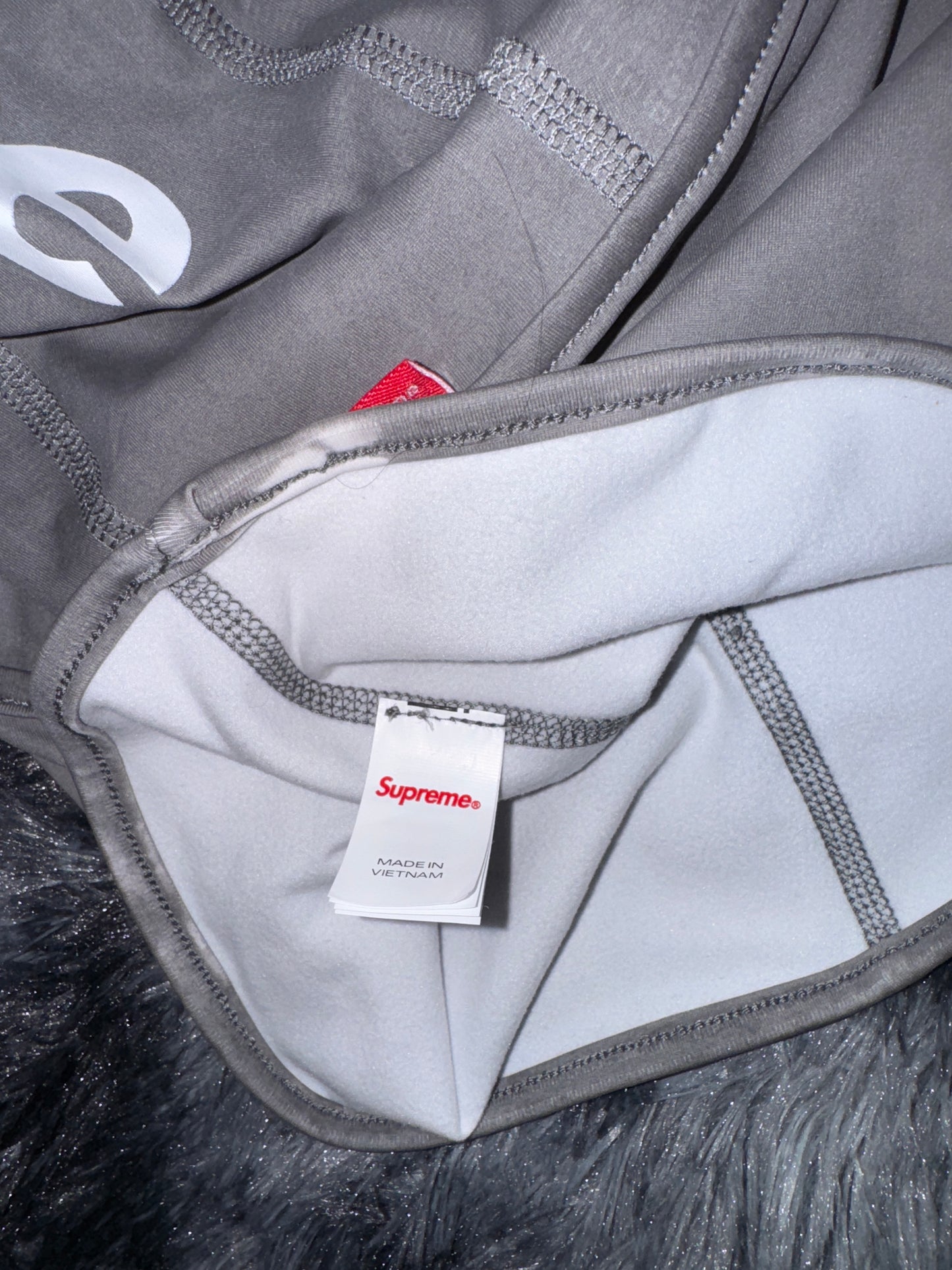 Balaclava Supreme Heat Reactive Gray to White