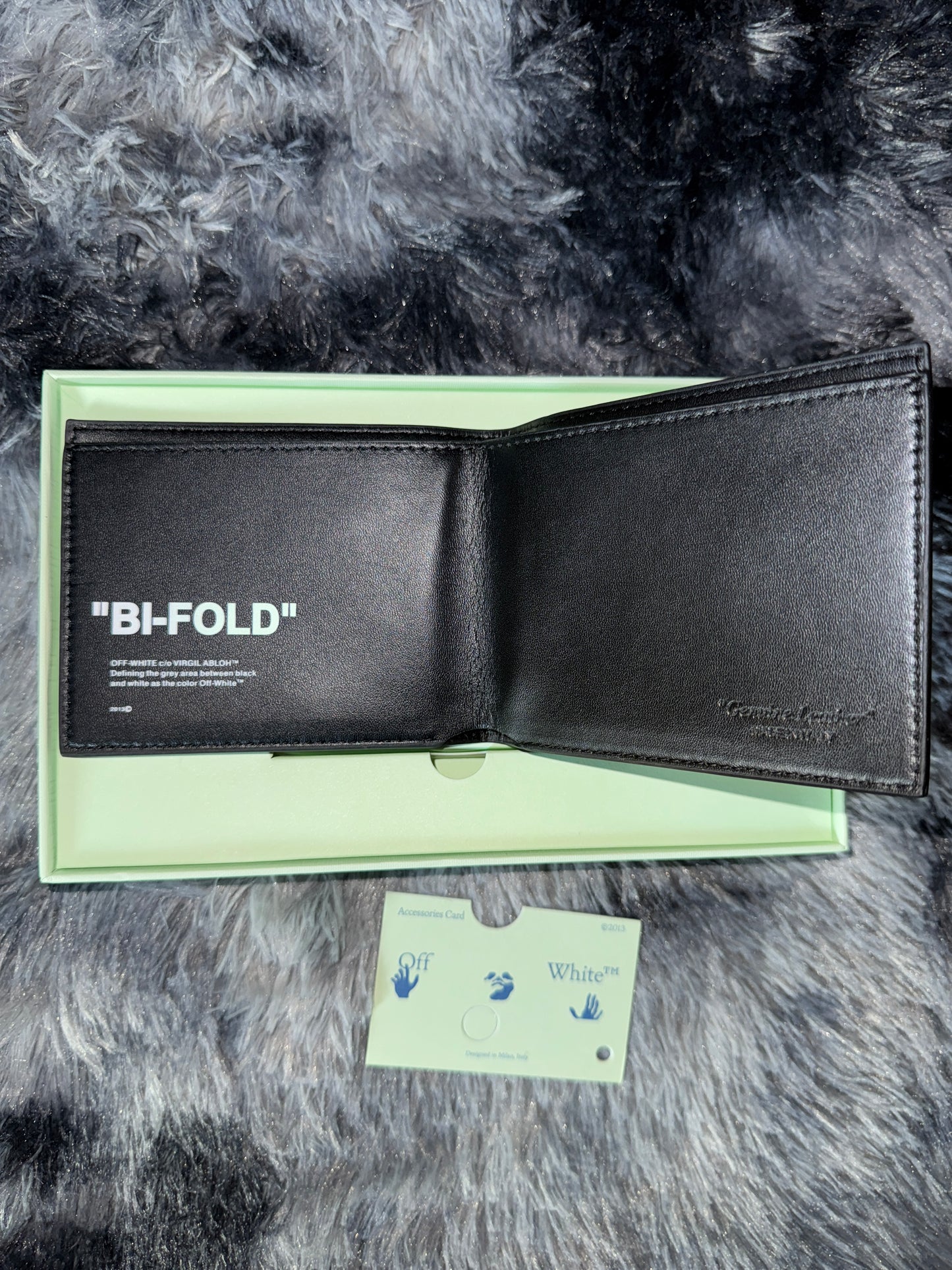 Off-White “BI-FOLD” Wallet - Black